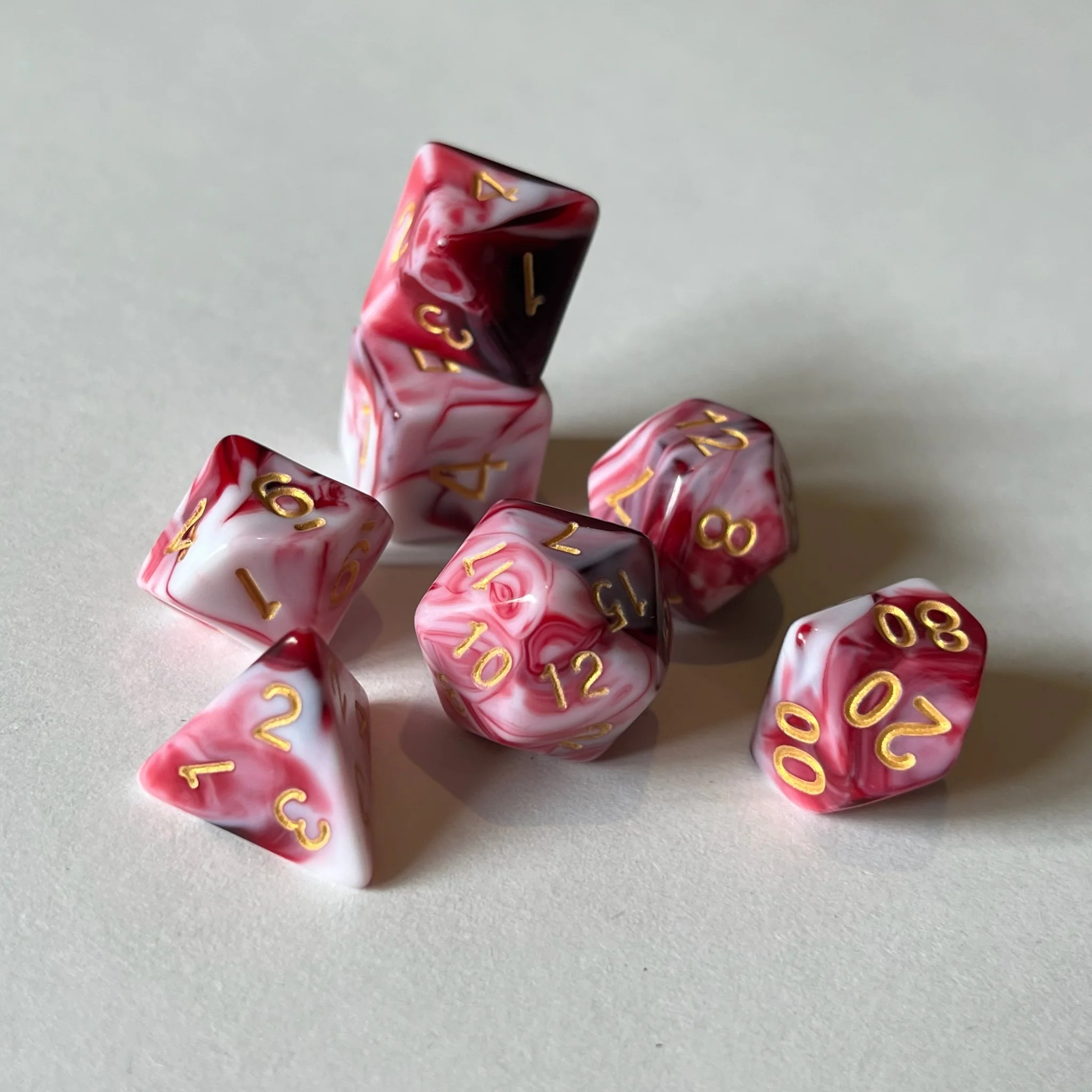 Marbled Red - Dice Set - Image 2